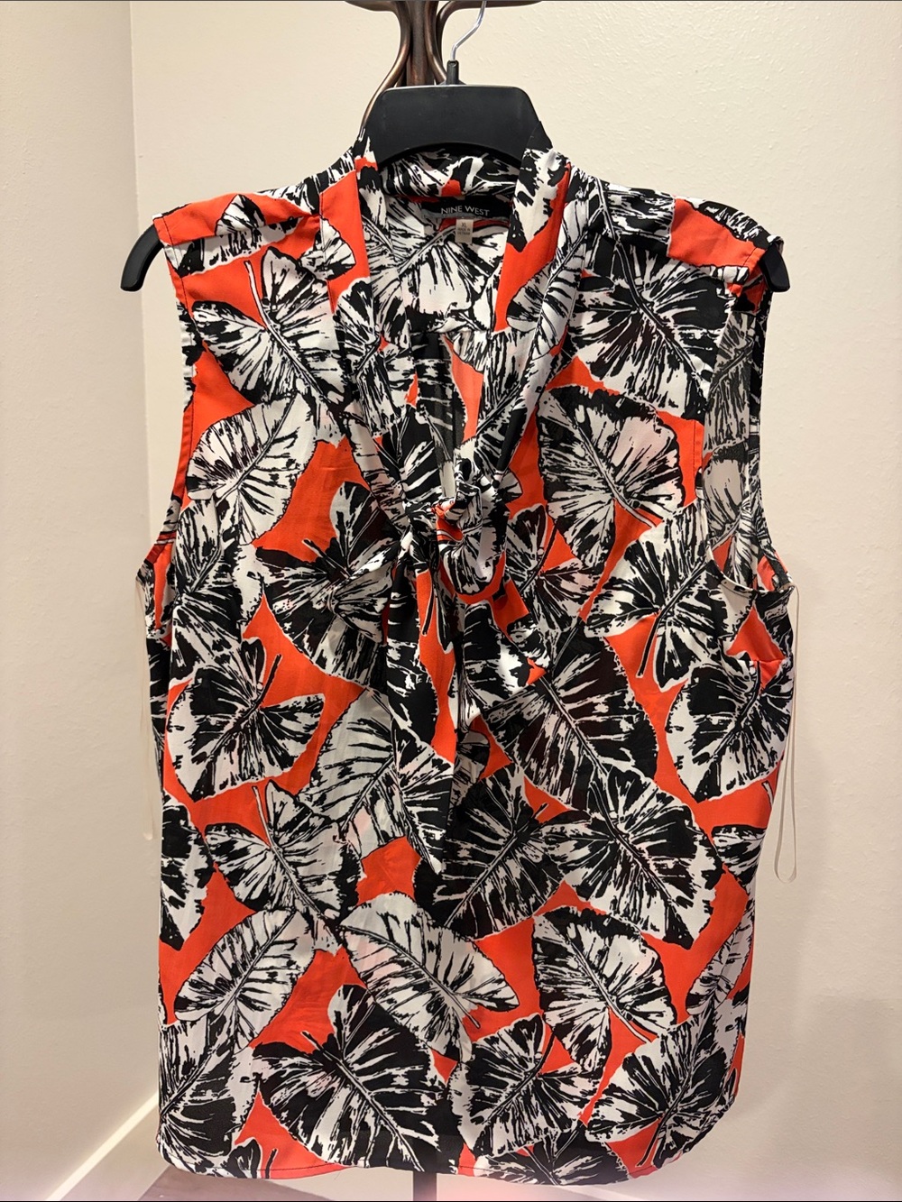 Nine West Black, White & Red Abstract Floral Top